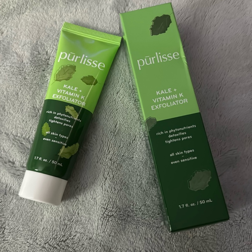 Brand new 1.7fl oz/50ml pūrlisse kale, and vitamin K exfoliate